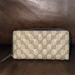 Gucci Beige and Brown GG Pattern Wallet